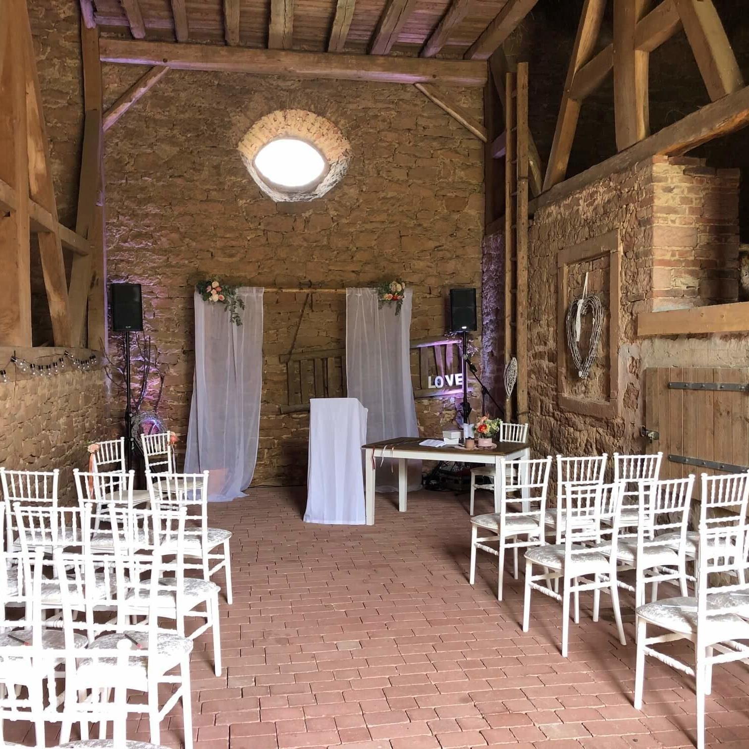 trauredner-matthias-koehler-fuerstliche-remise-gruendau-hessen-isabelle-lukas-drei