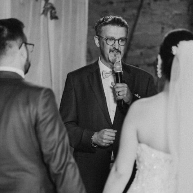 trauredner-matthias-koehler-fuerstliche-remise-gruendau-hessen-isabelle-lukas-fuenf