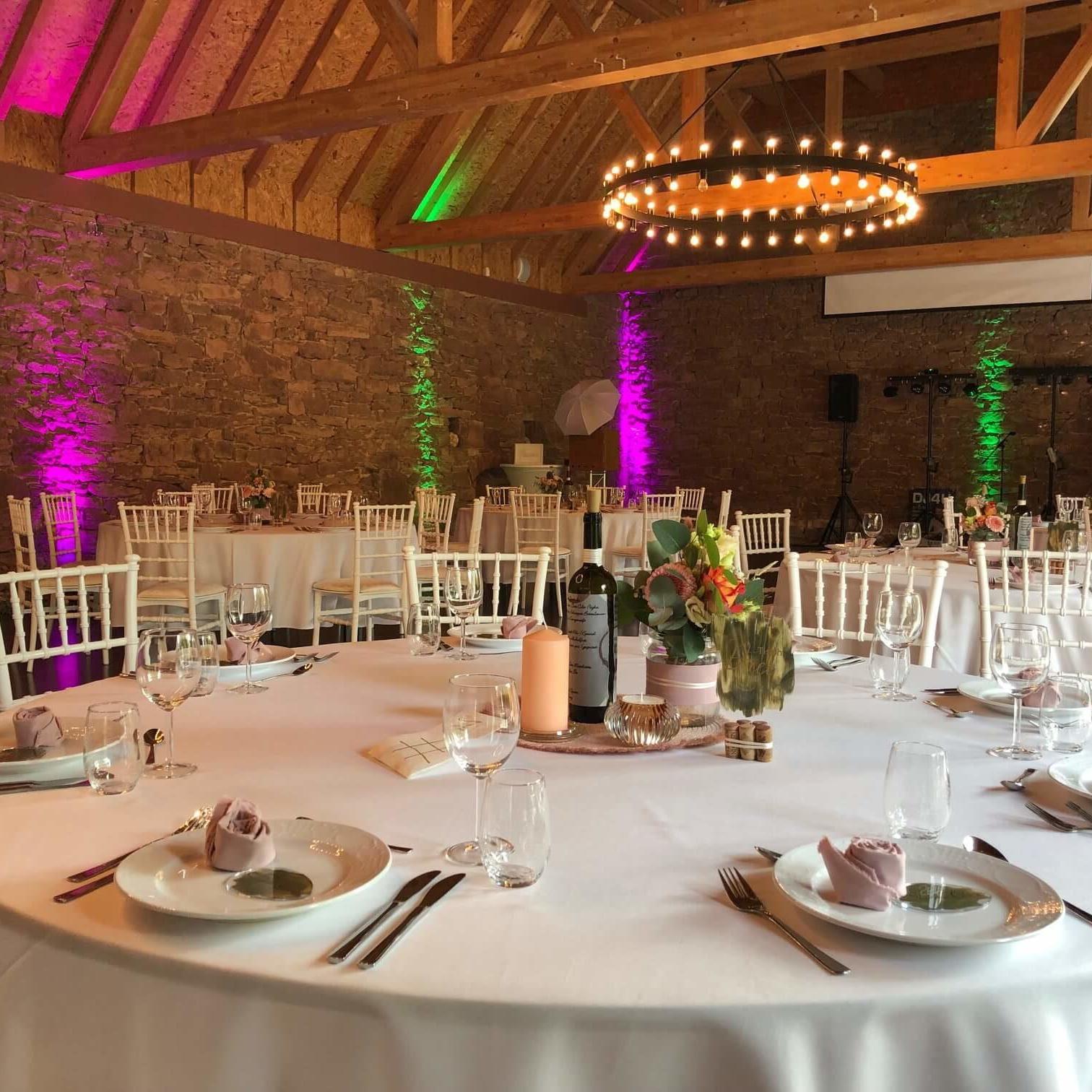 trauredner-matthias-koehler-fuerstliche-remise-gruendau-hessen-isabelle-lukas-zwei